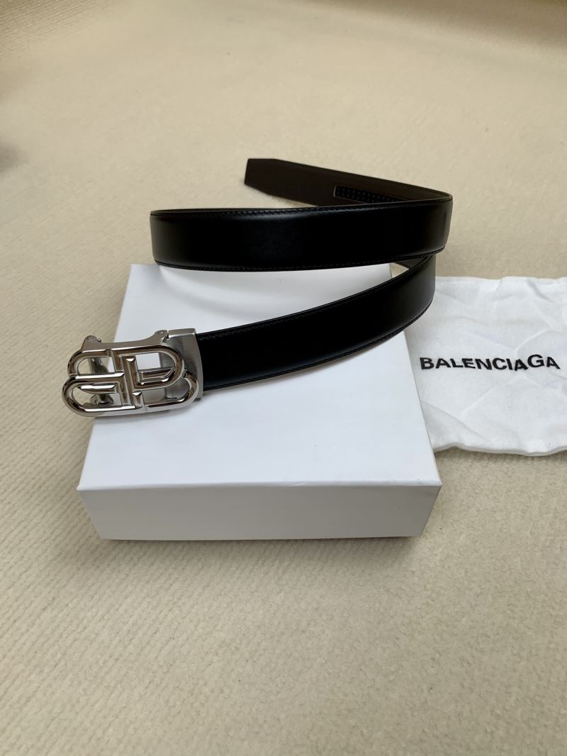 BALENCIAGA